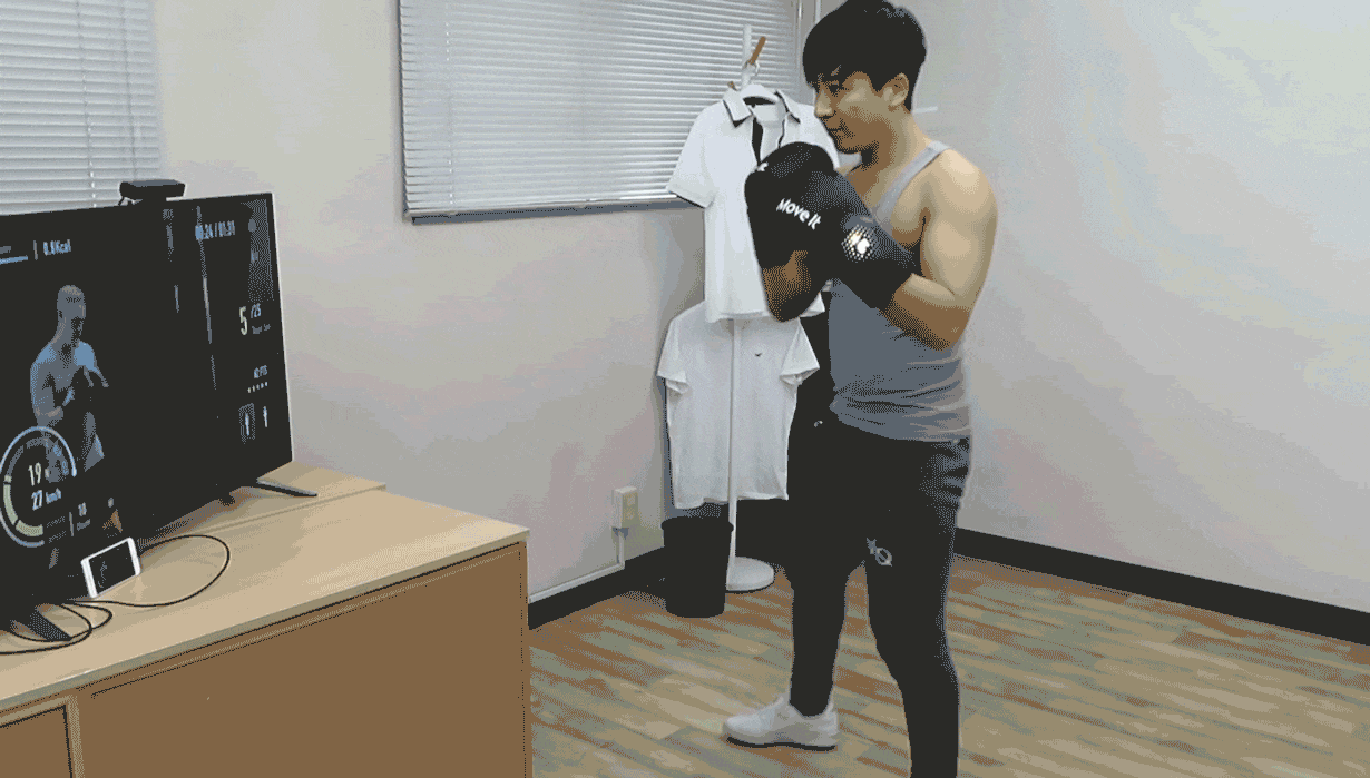 テレビの大画面でもトレーニング可能