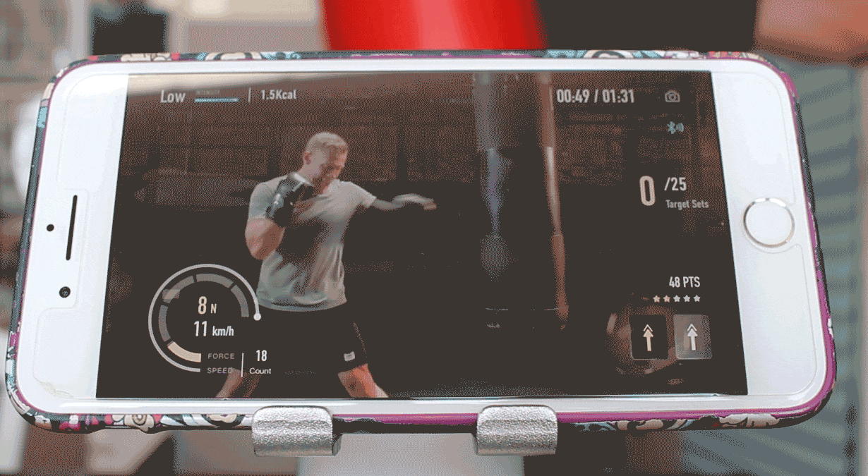 アプリと連携し数値をリアルタイムで表示